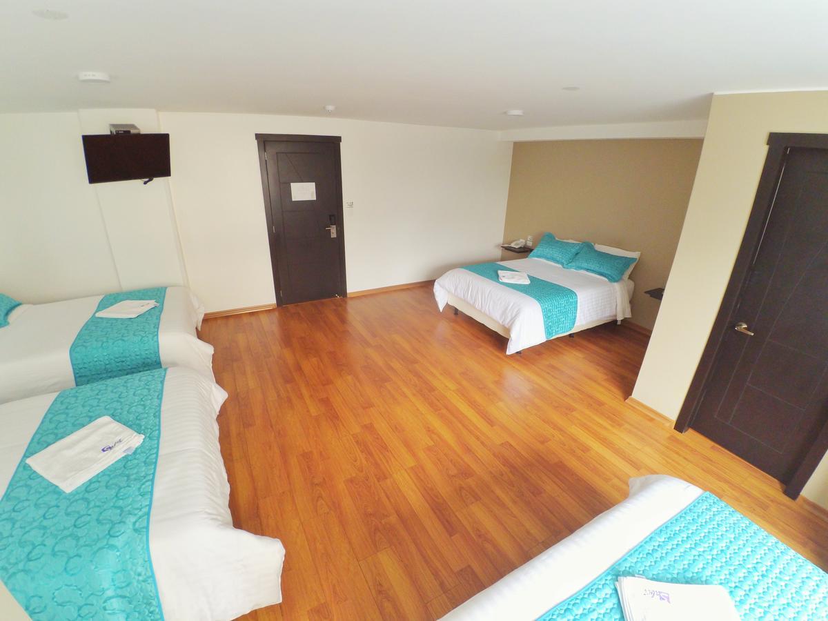 Hotel Sabet Quito Exterior foto